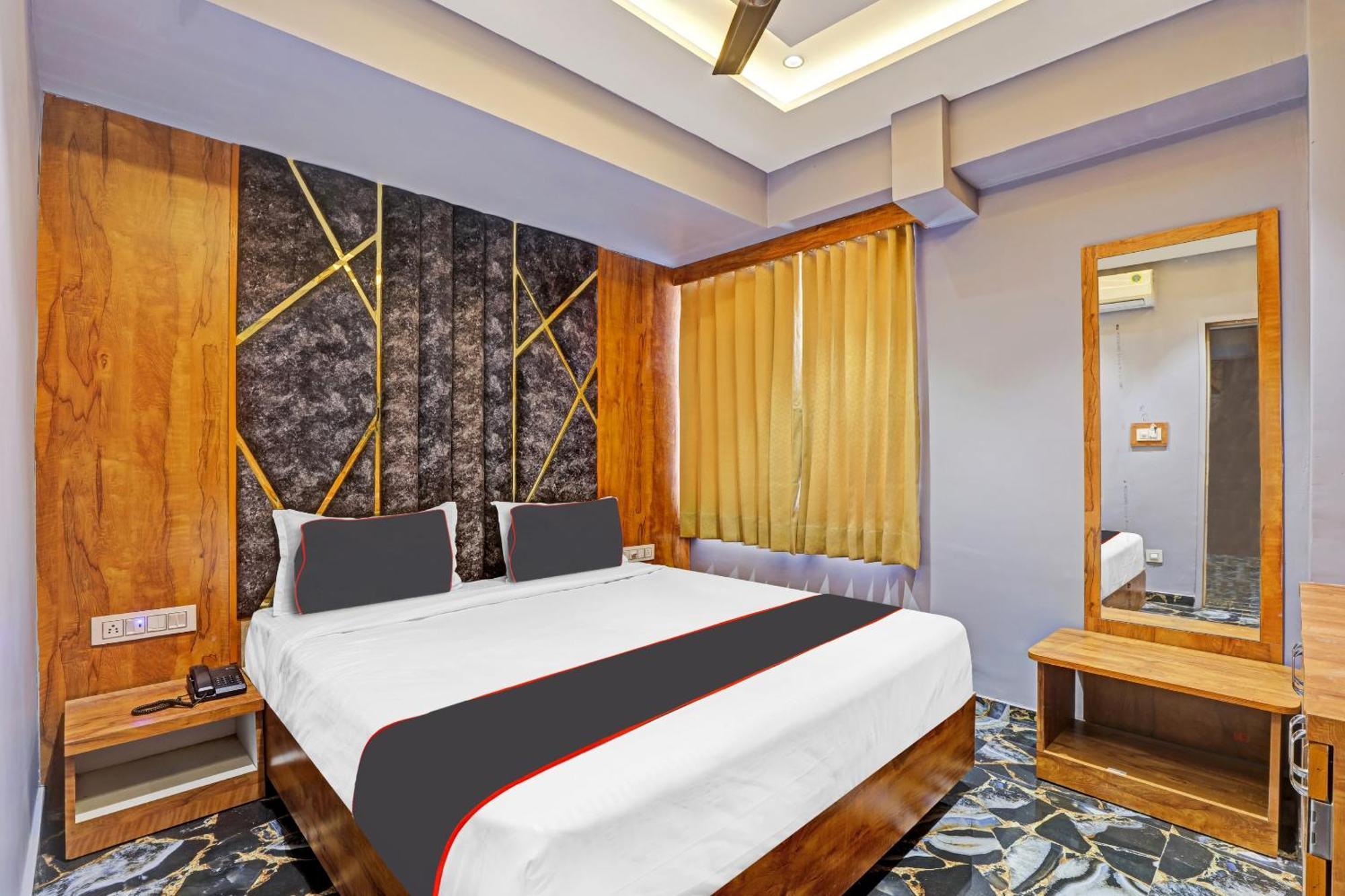 Collection O Park View Hotel Ahmedabad Buitenkant foto