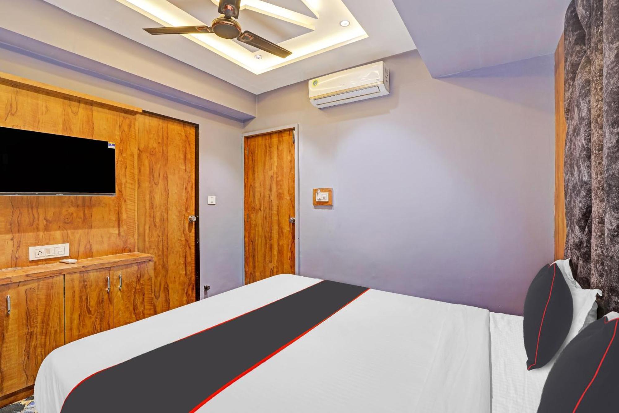 Collection O Park View Hotel Ahmedabad Buitenkant foto