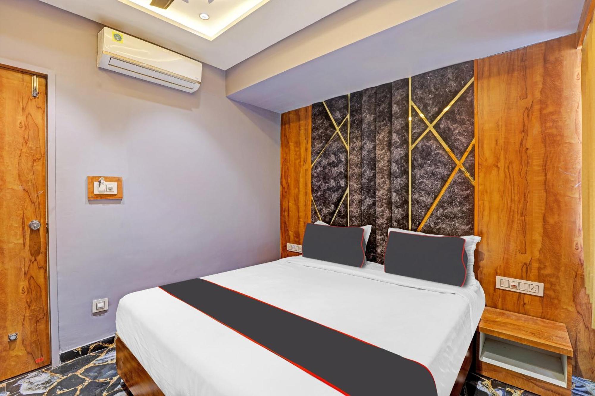Collection O Park View Hotel Ahmedabad Buitenkant foto